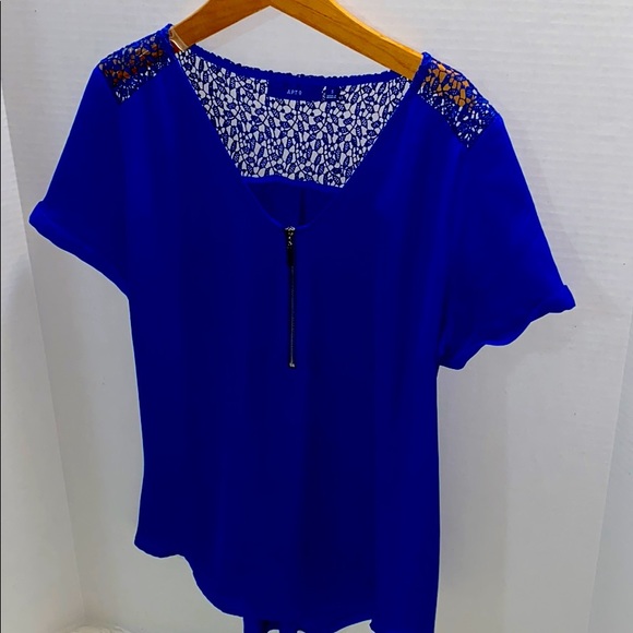 Apt. 9 Tops - Woman’s silky shirt size small Royal Blue